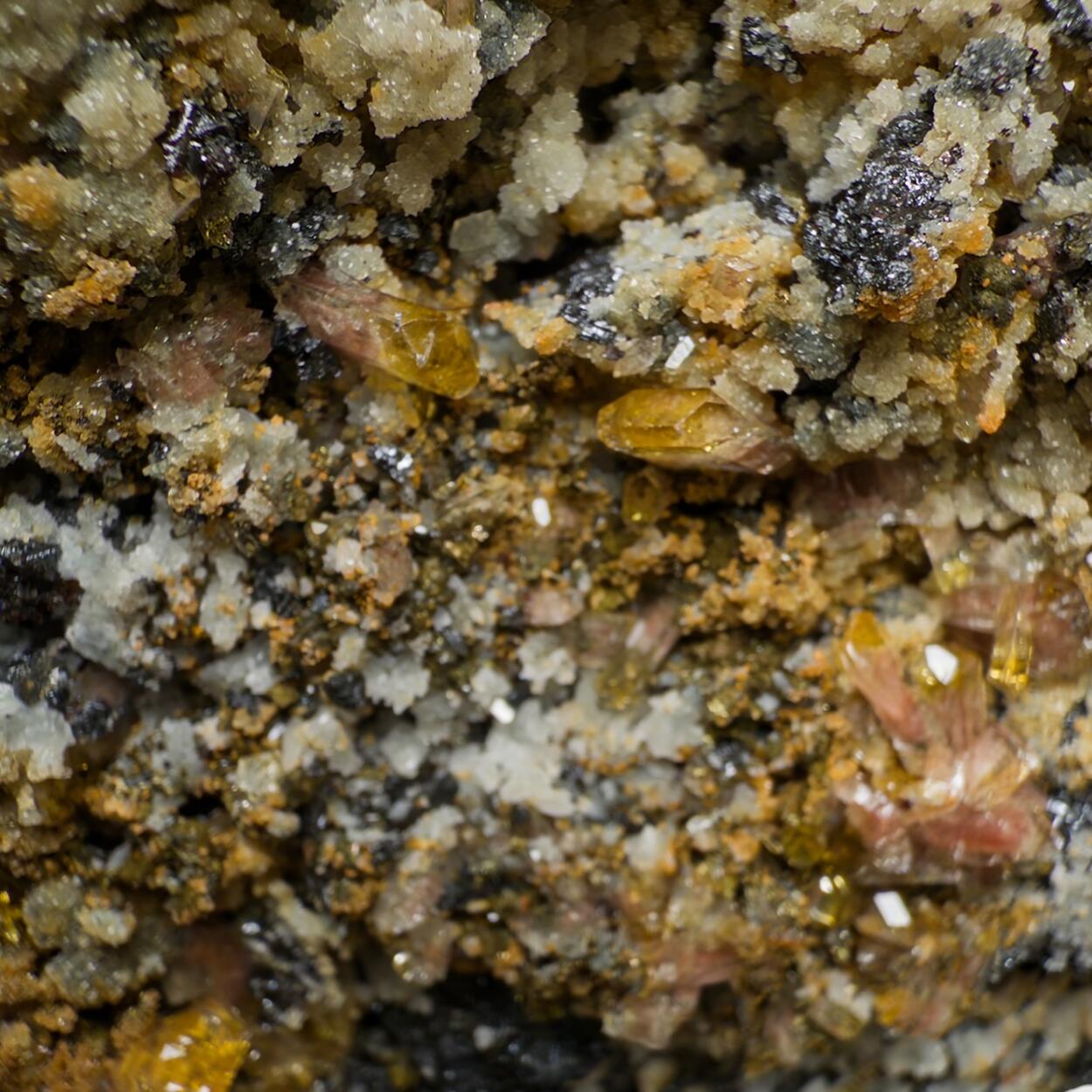 Baryte With Sphalerite Chalcopyrite & Quartz