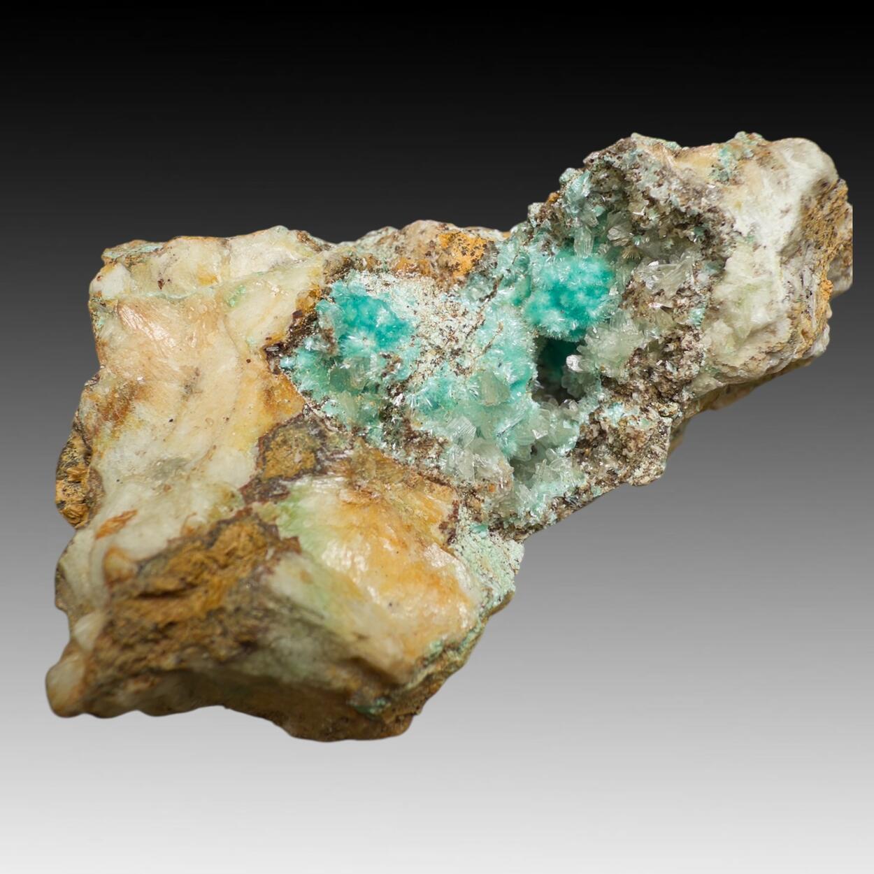 Aurichalcite & Baryte With Hemimorphite