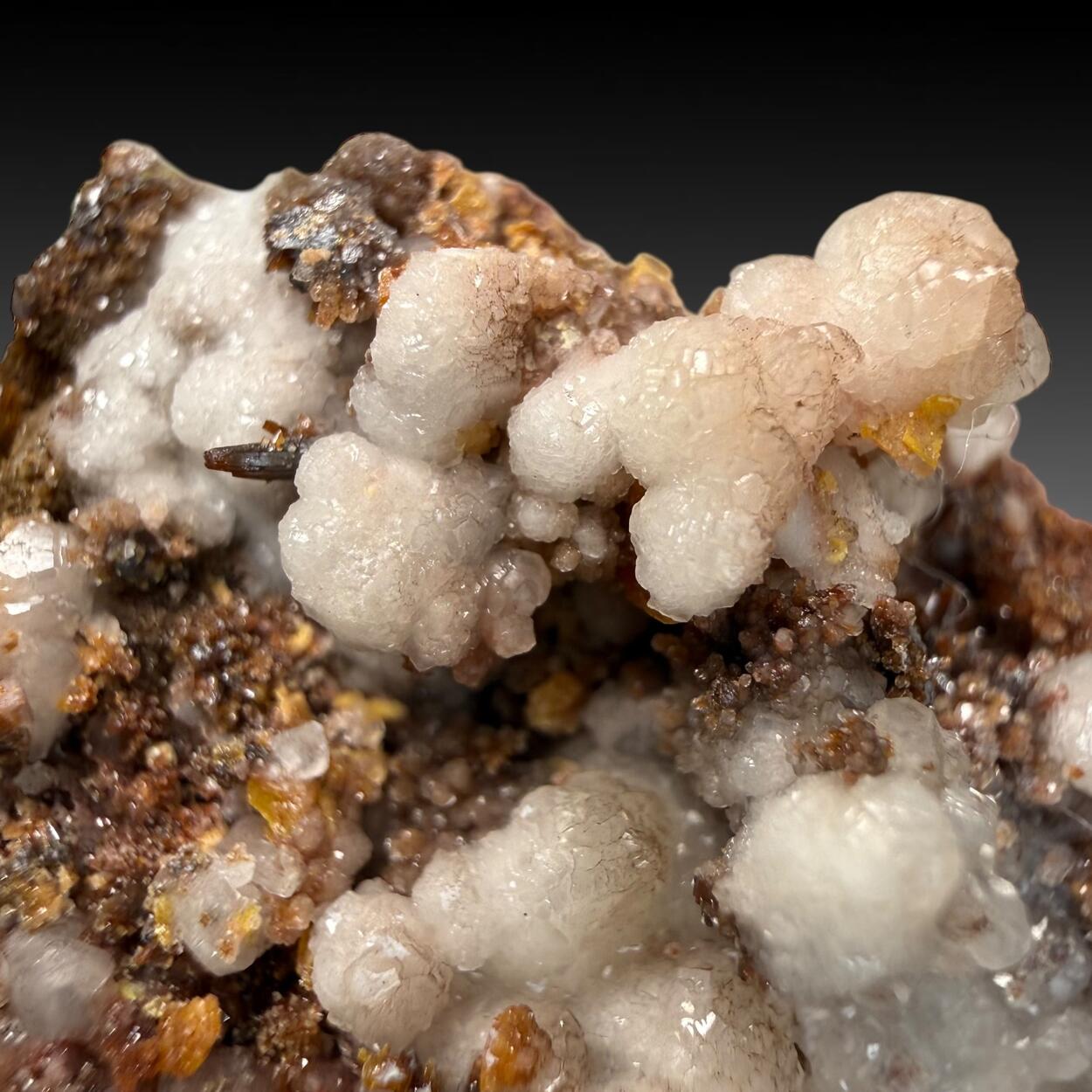 Wulfenite Endlichite & Calcite