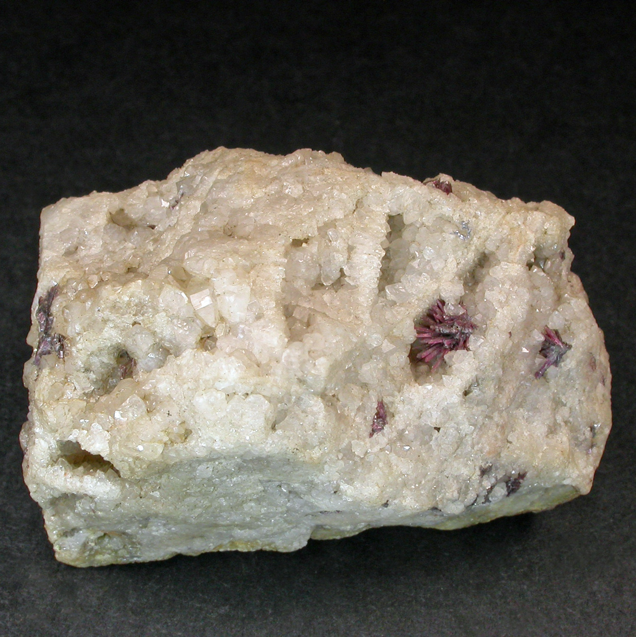 Erythrite