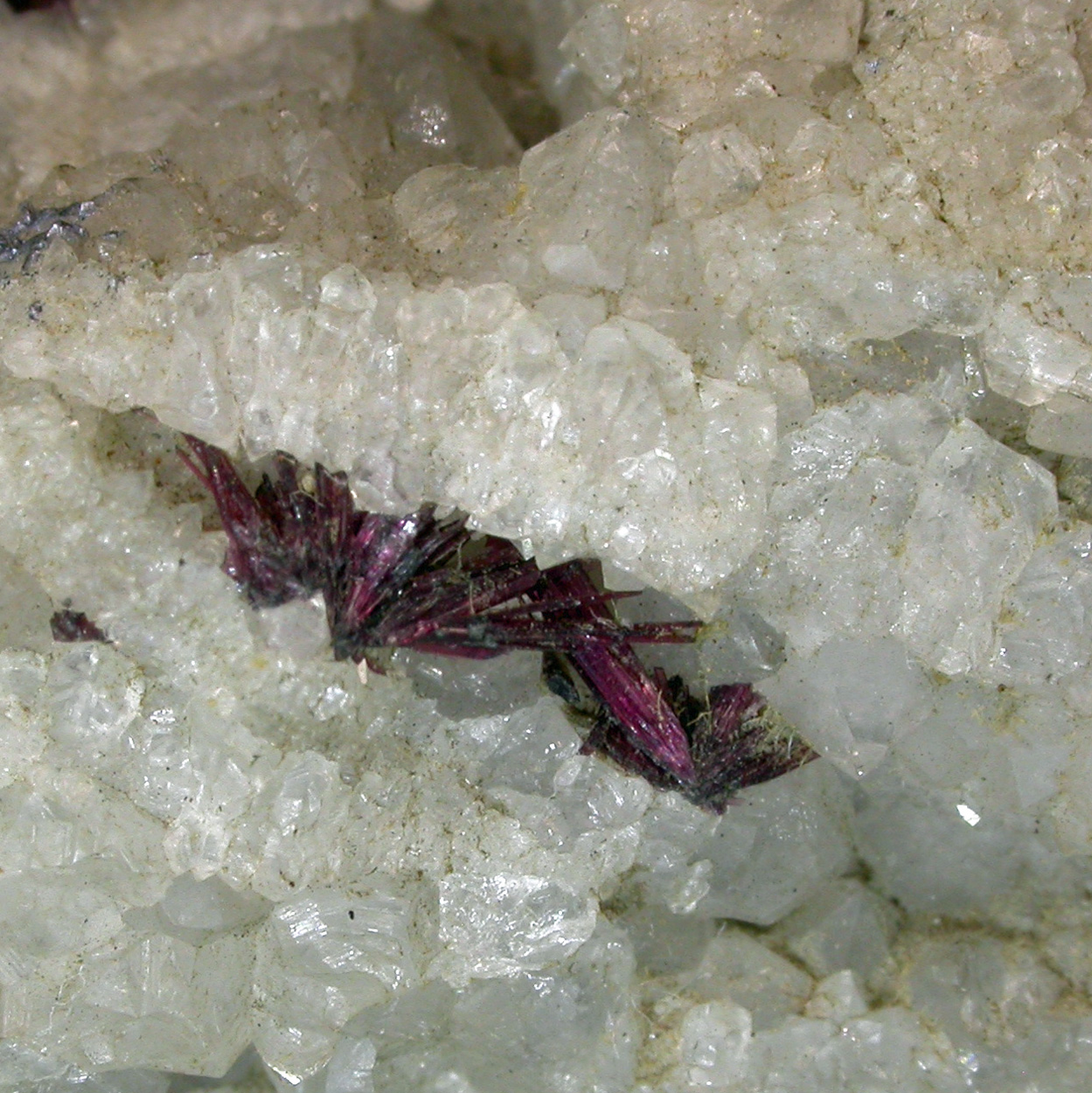 Erythrite