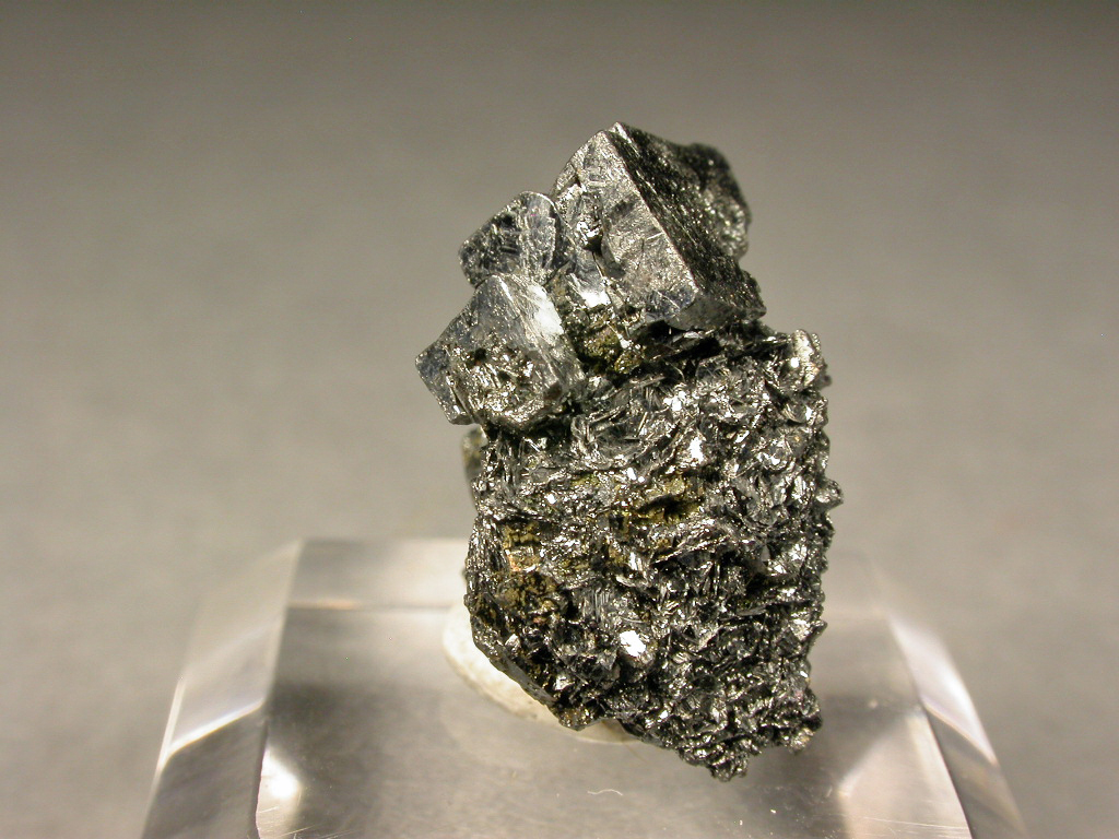 Acanthite Polybasite & Chalcopyrite