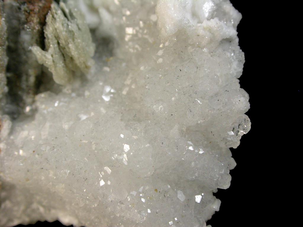 Analcime & Siderite