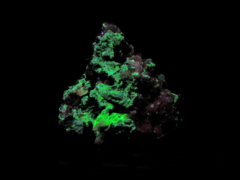 Albite Nenadkevichite & Sérandite