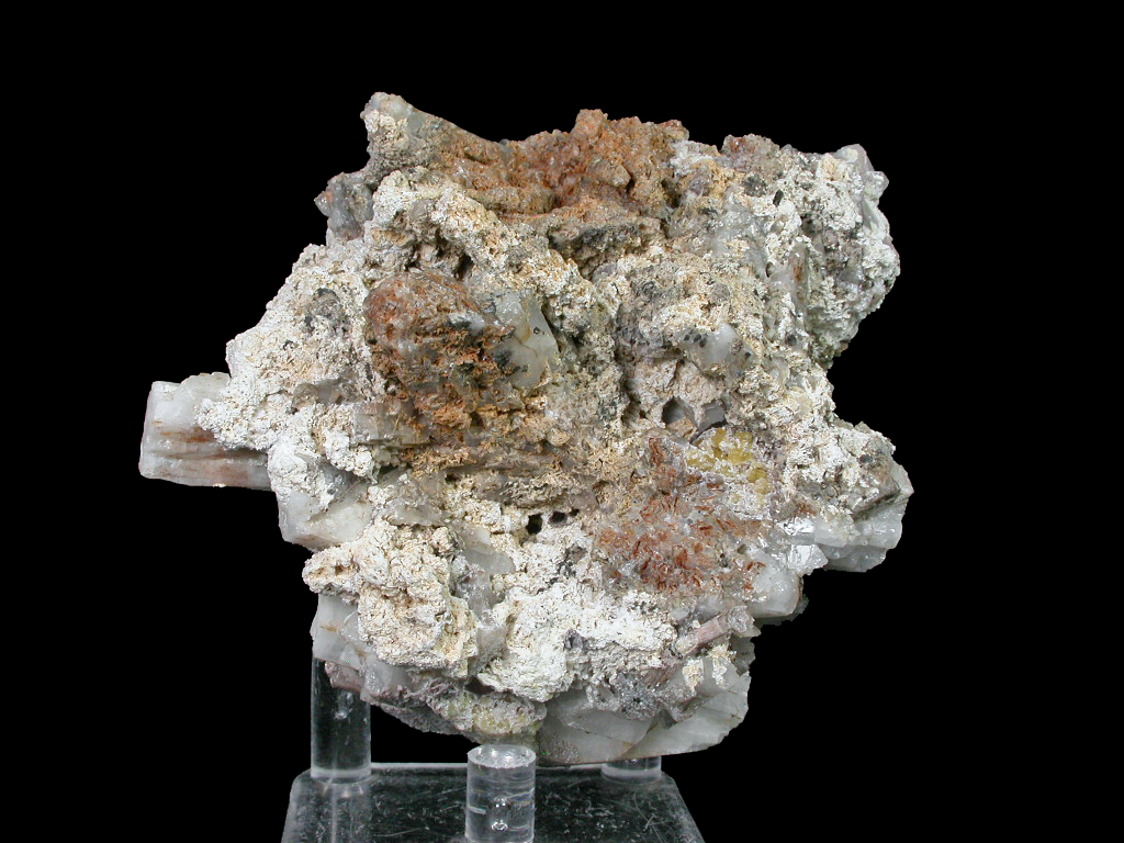 Rémondite-(Ce) & Natrolite