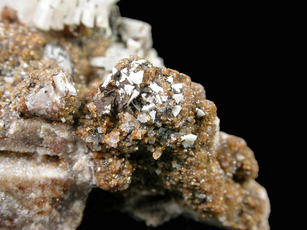 Eudidymite & Genthelvite