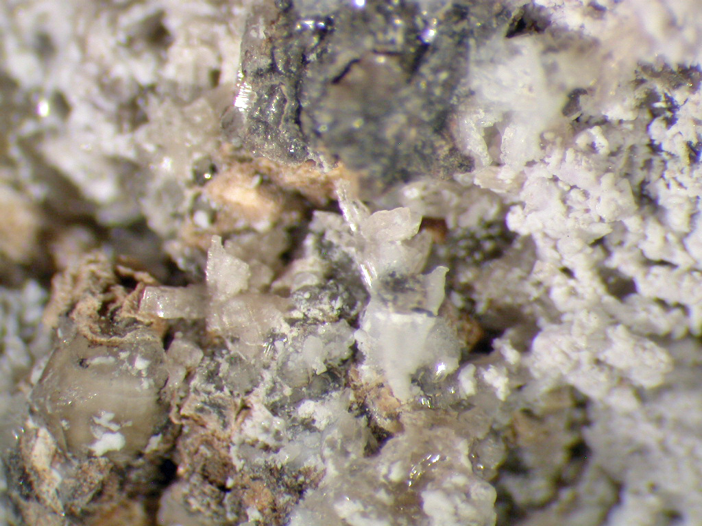 Horváthite-(Y)
