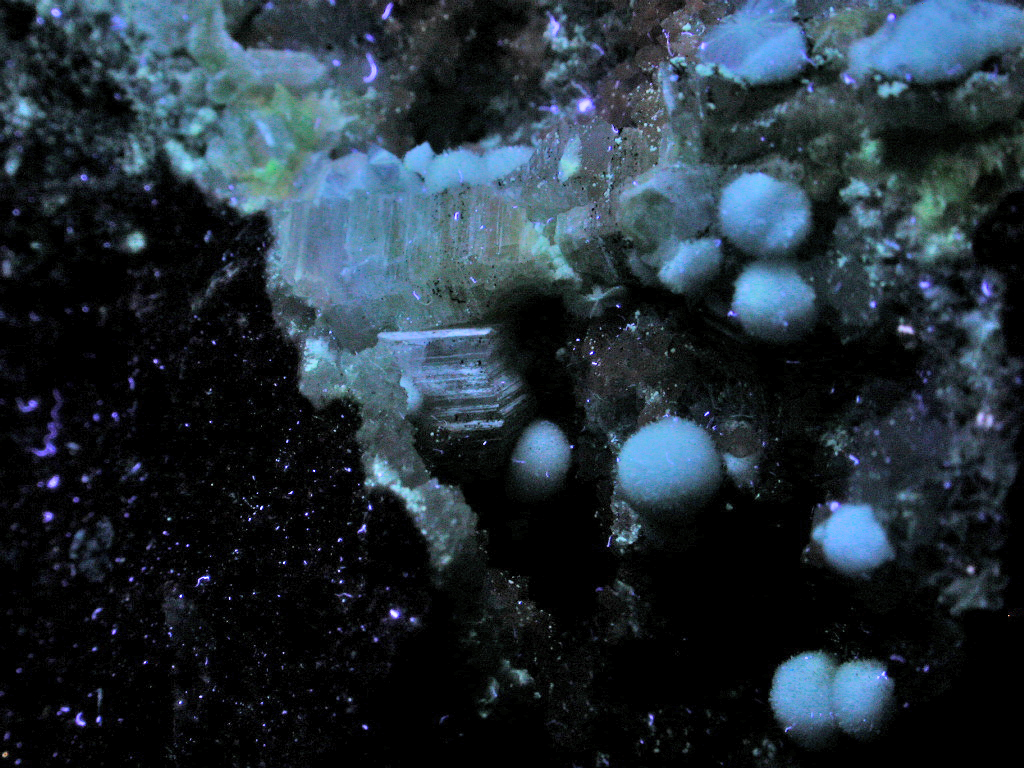 Dresserite & Weloganite