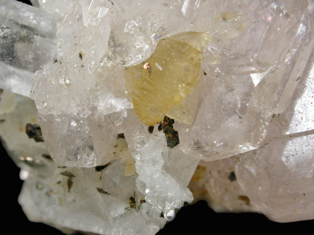 Fluorapatite Quartz Dolomite Cubanite & Pyrrhotite