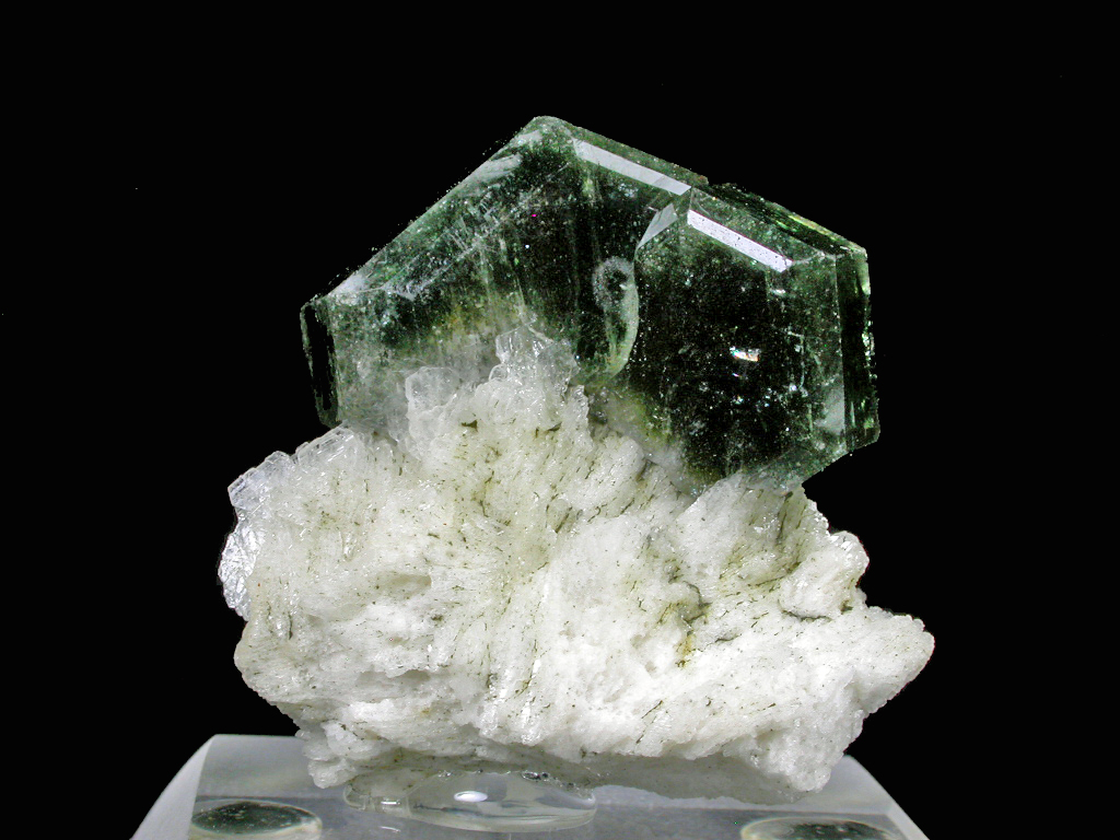 Fluorapatite