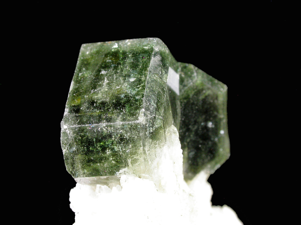 Fluorapatite