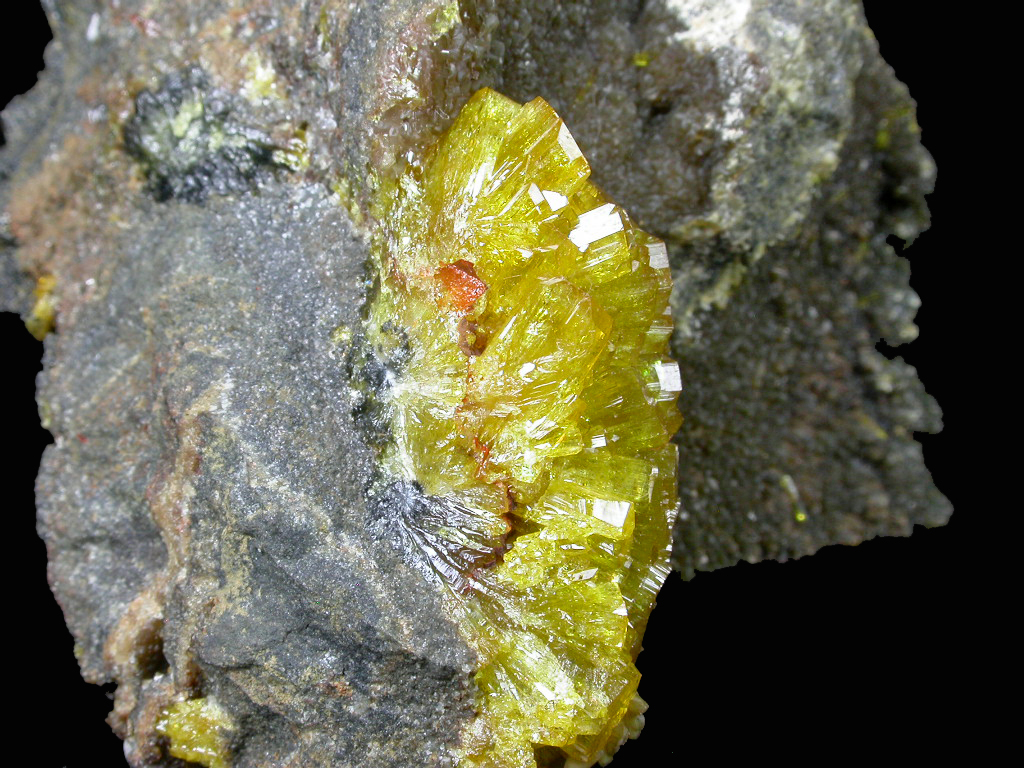 Legrandite