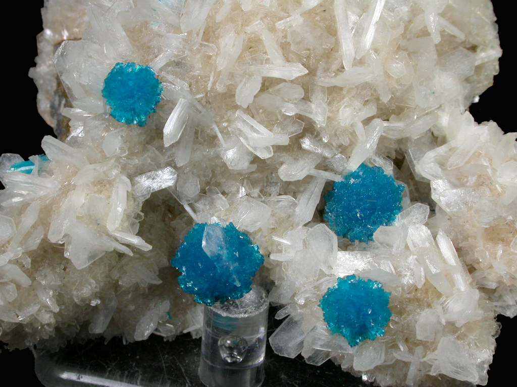 Cavansite