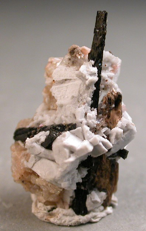 Catapleiite