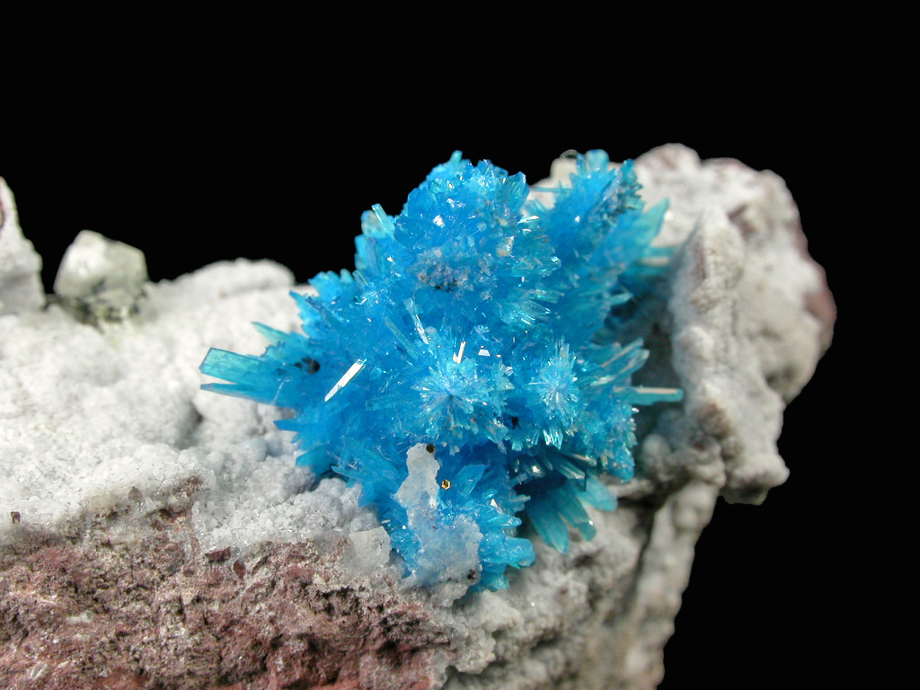 Pentagonite