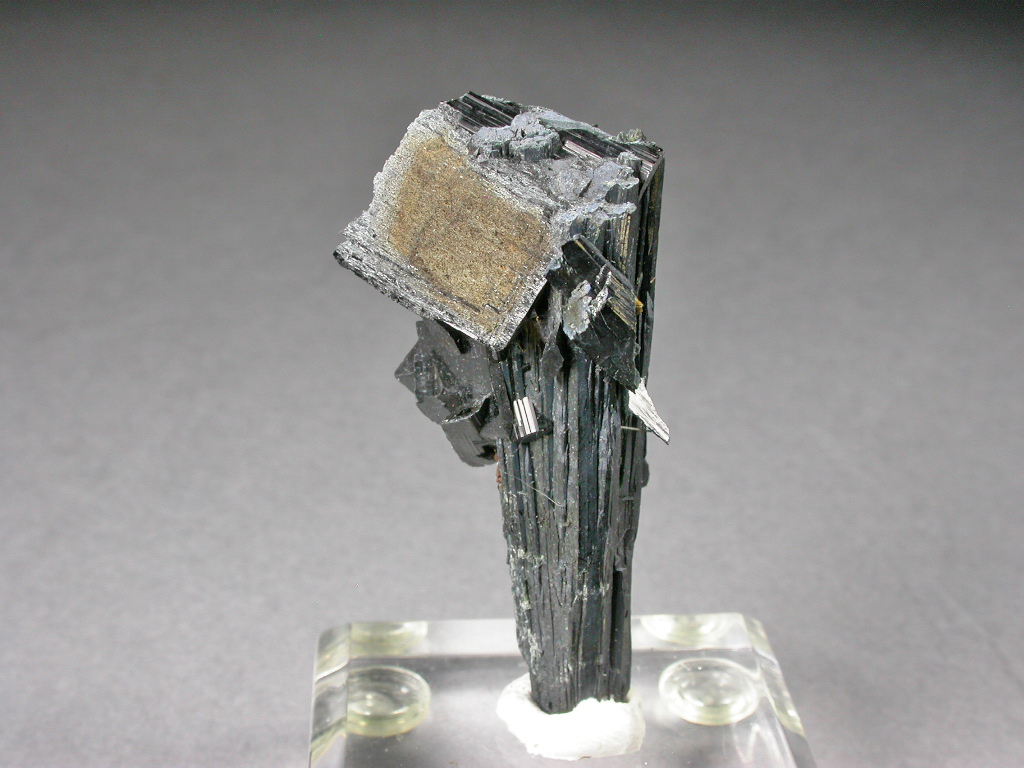 Arfvedsonite Aegirine & Zircon