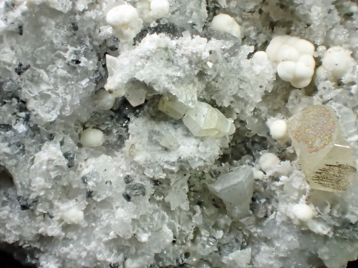 Weloganite Dresserite & Dawsonite