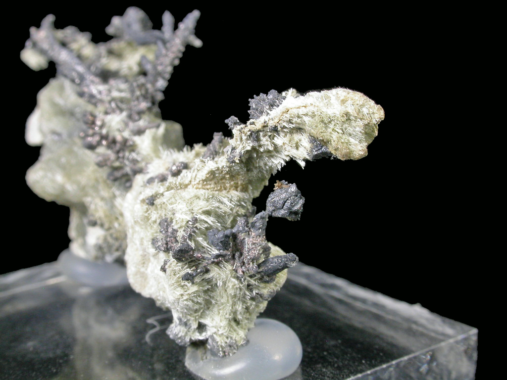 Allargentum Dyscrasite Schachnerite Silver & Actinolite