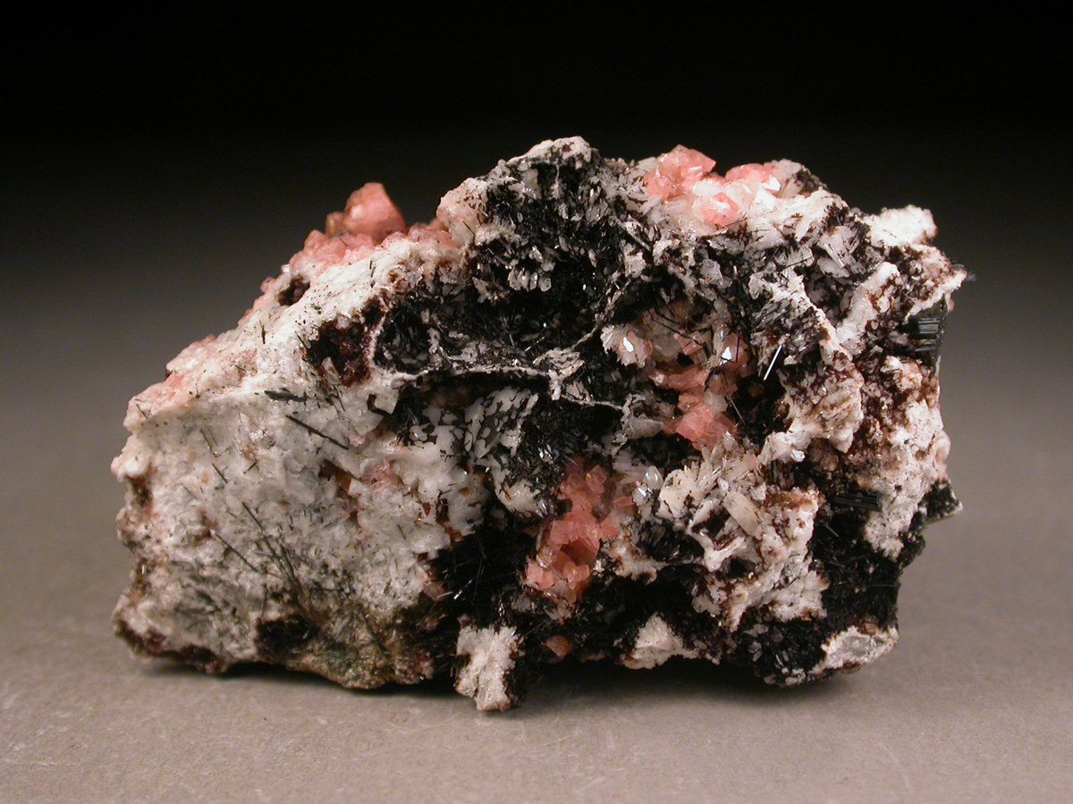 Sérandite & Aegirine