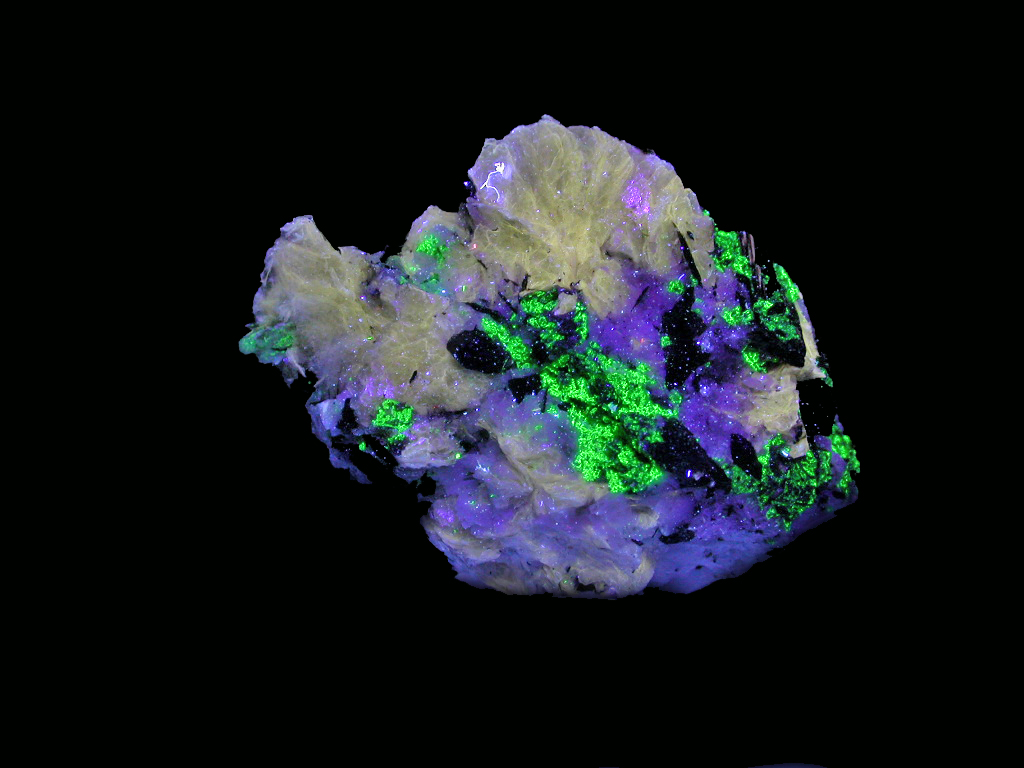 Petarasite & Polylithionite