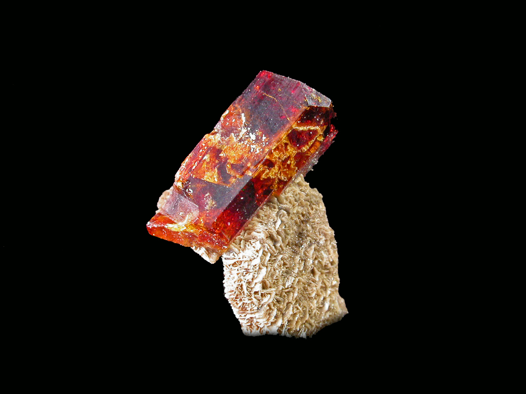 Manganoneptunite & Catapleiite