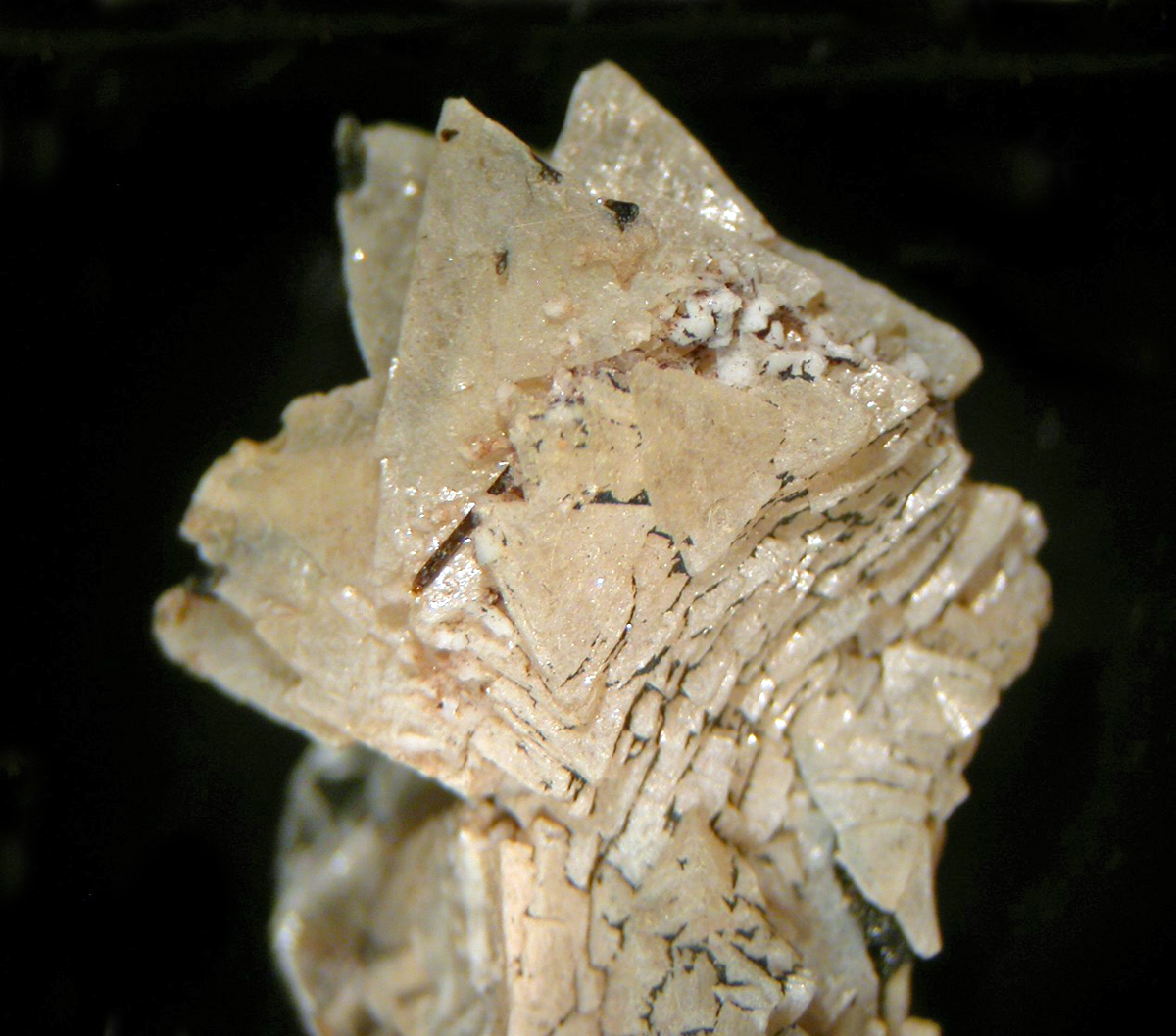 Genthelvite