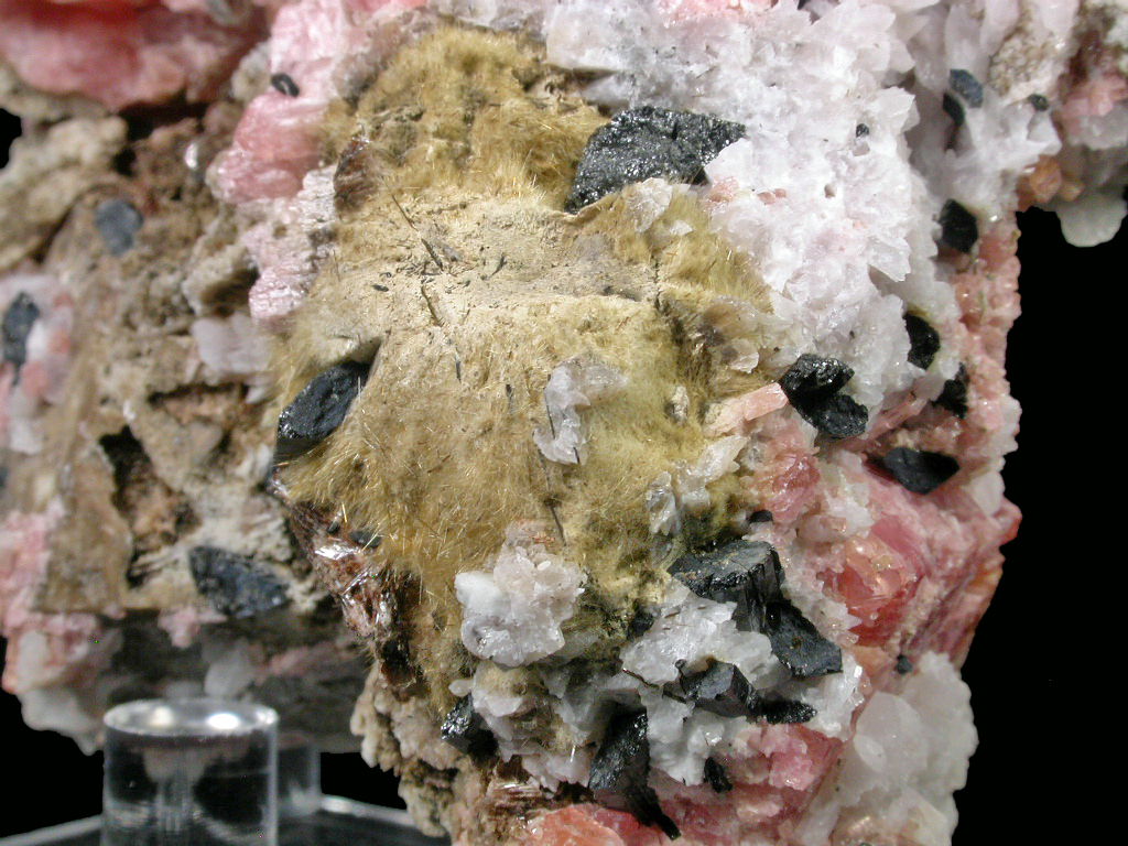 Sérandite Albite Epididymite Nenadkevichite & Aegirine