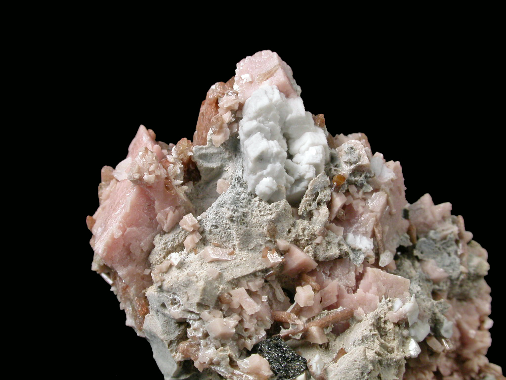 Nenadkevichite & Rhodochrosite