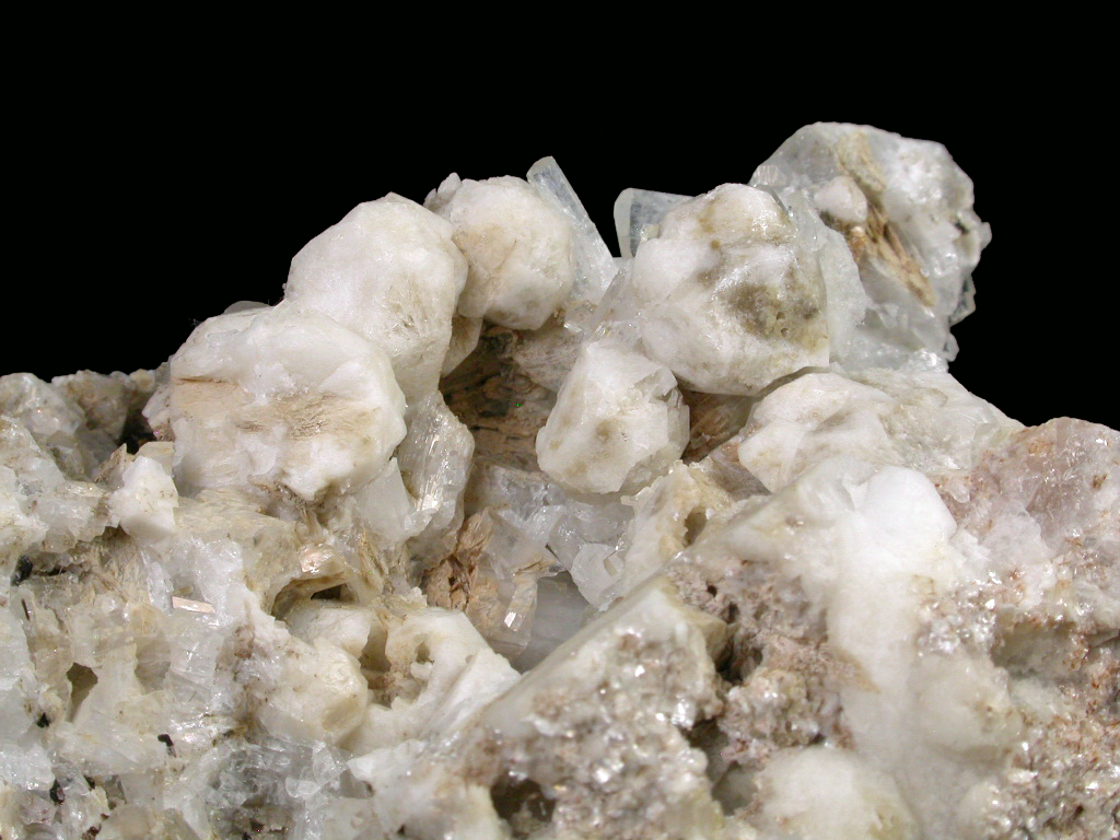 Natrolite & Polylithionite