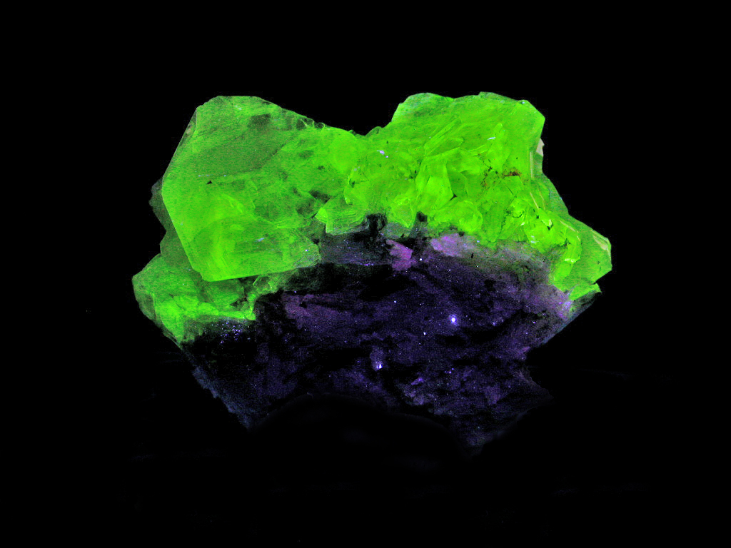 Fluorapophyllite