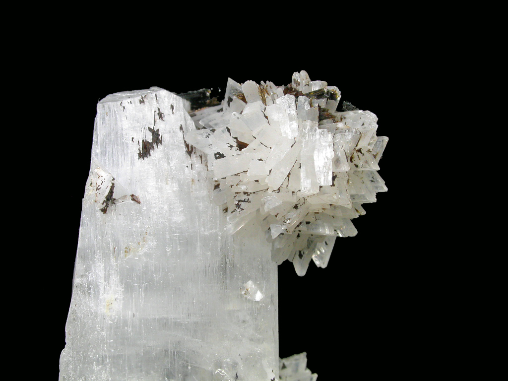 Eudidymite Genthelvite & Natrolite