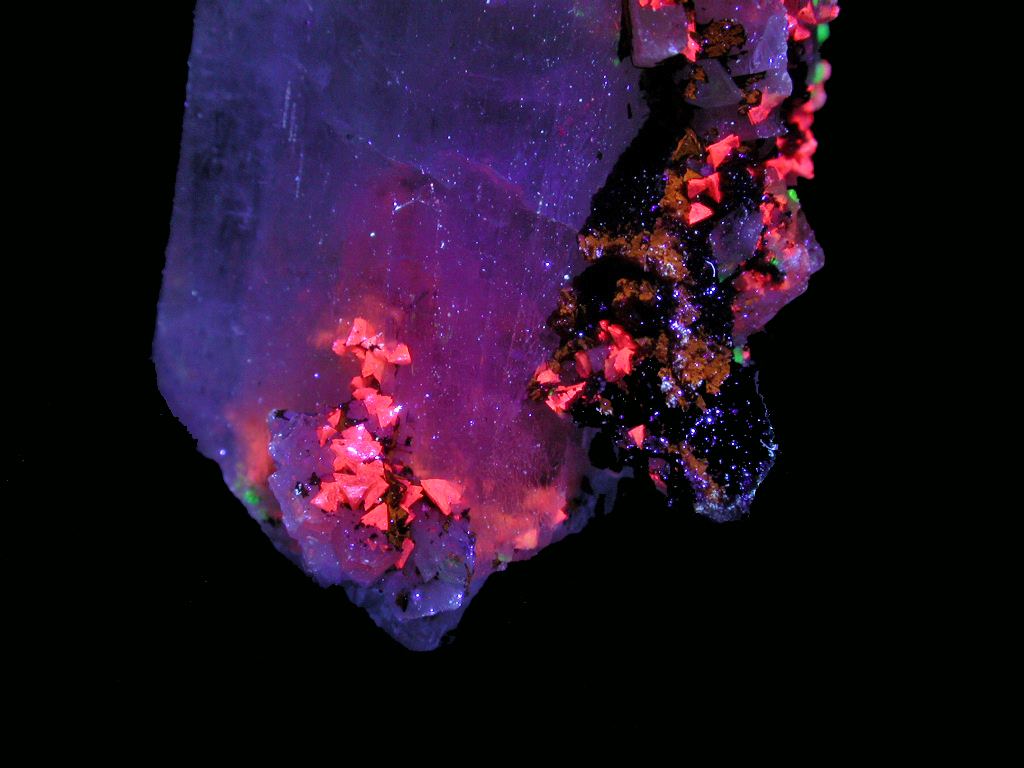 Eudidymite Genthelvite & Natrolite