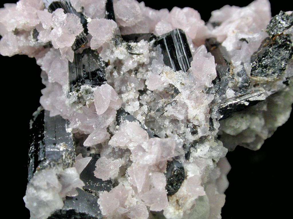 Nenadkevichite & Albite