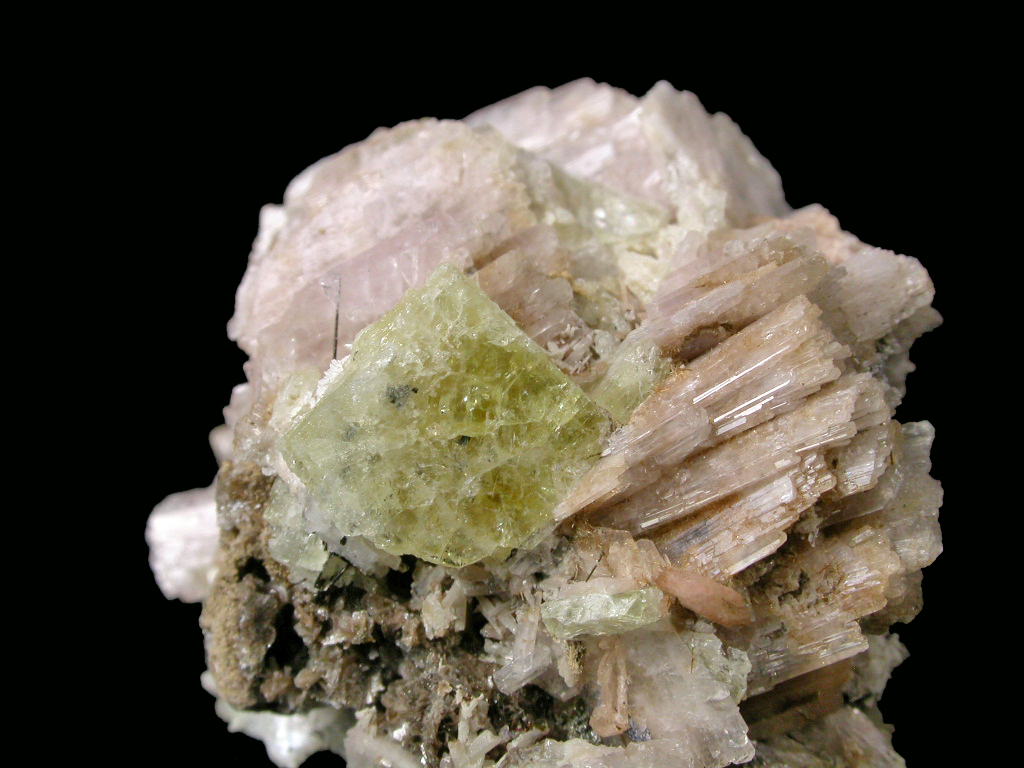 Leucophanite Aegirine & Sérandite