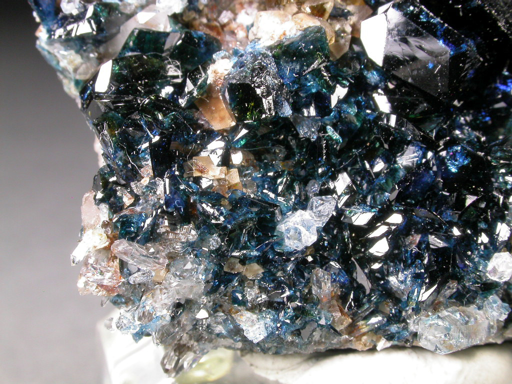 Lazulite Quartz Siderite & Fluorapatite