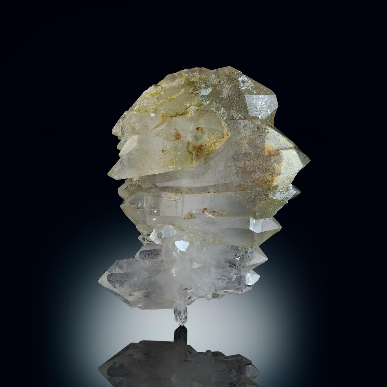 Faden Quartz With Chlorite