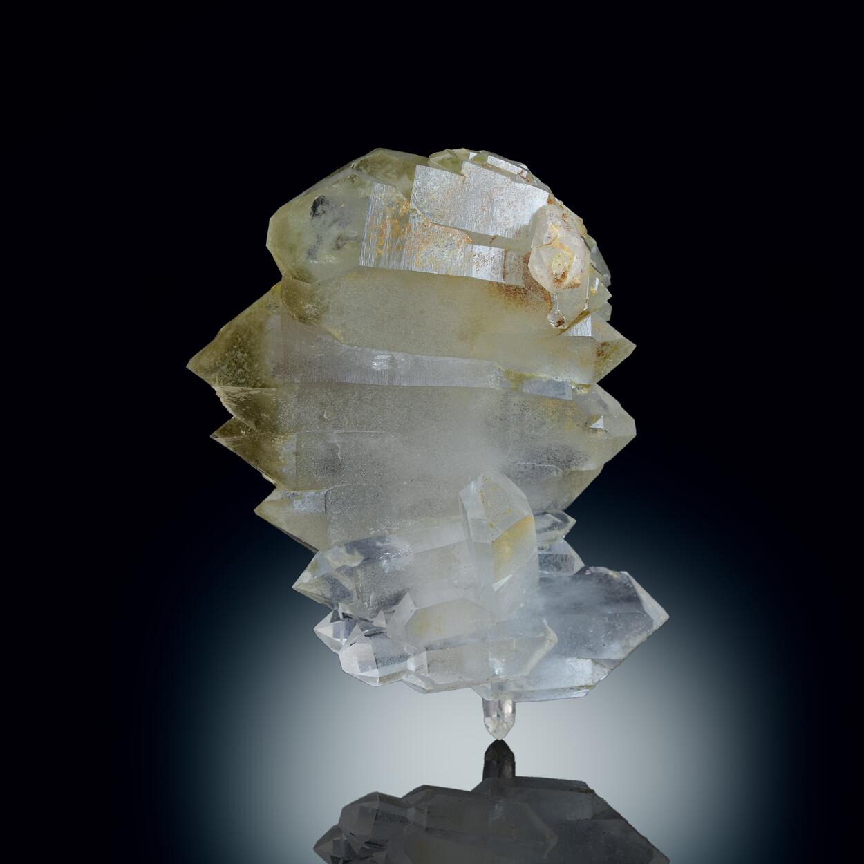 Faden Quartz With Chlorite