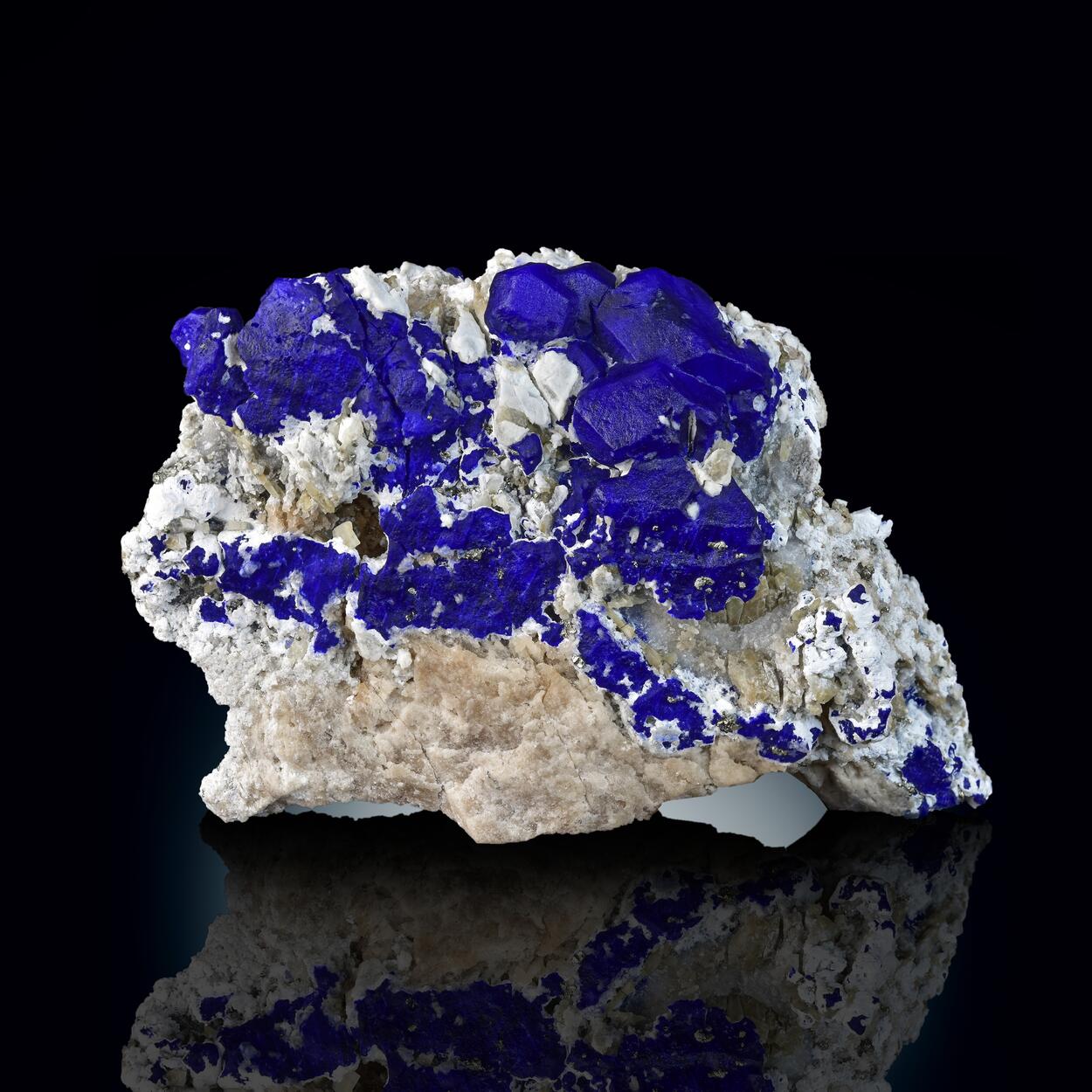 Lazurite With Calcite