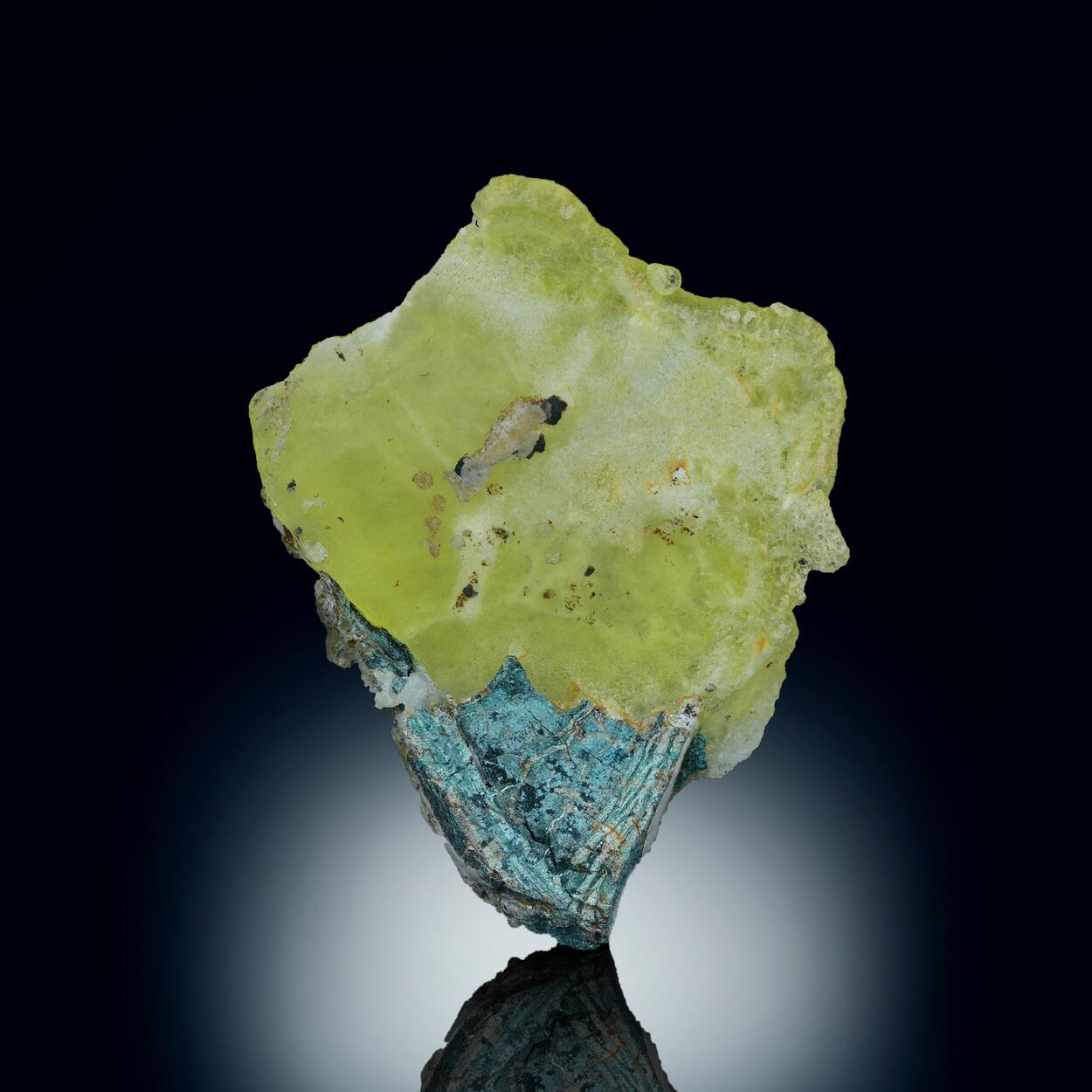 Brucite & Chrysocolla