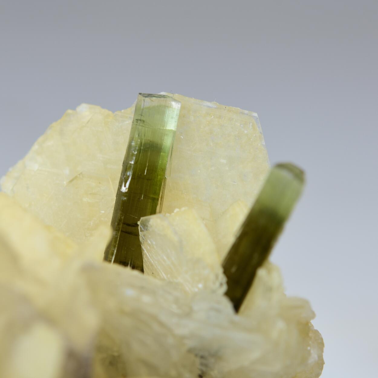 Elbaite With Cleavelandite