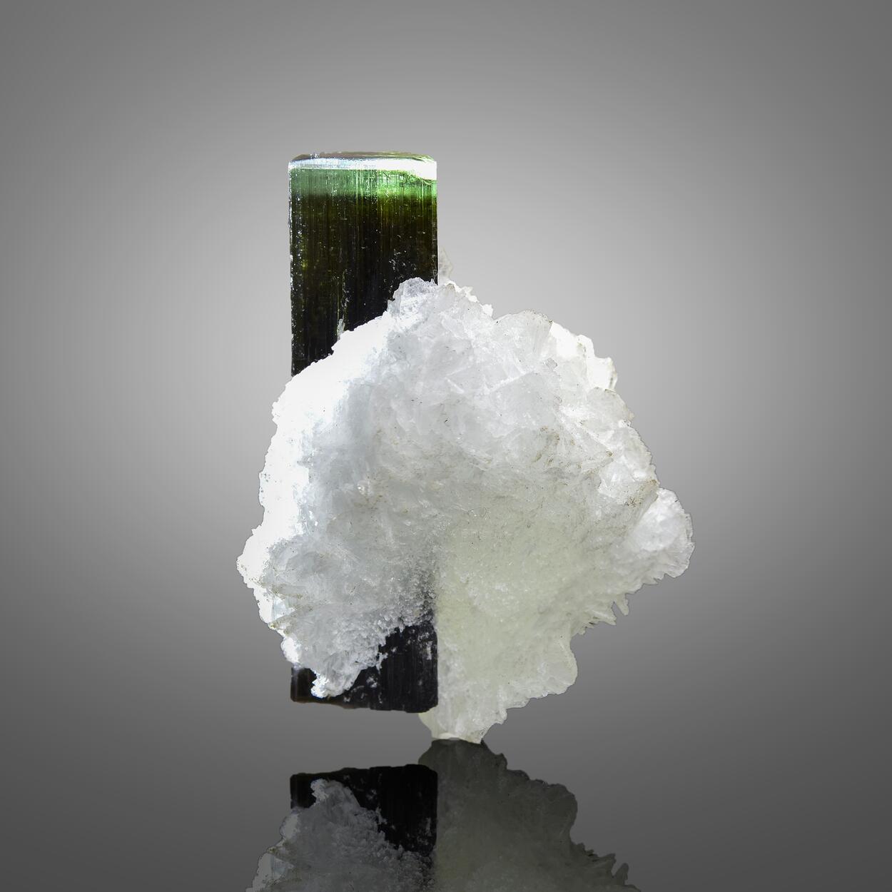 Elbaite With Cleavelandite
