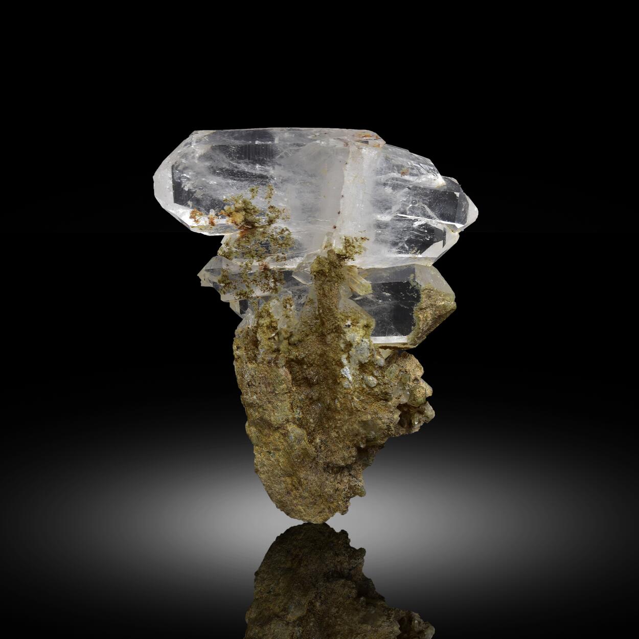 Faden Quartz With Chlorite