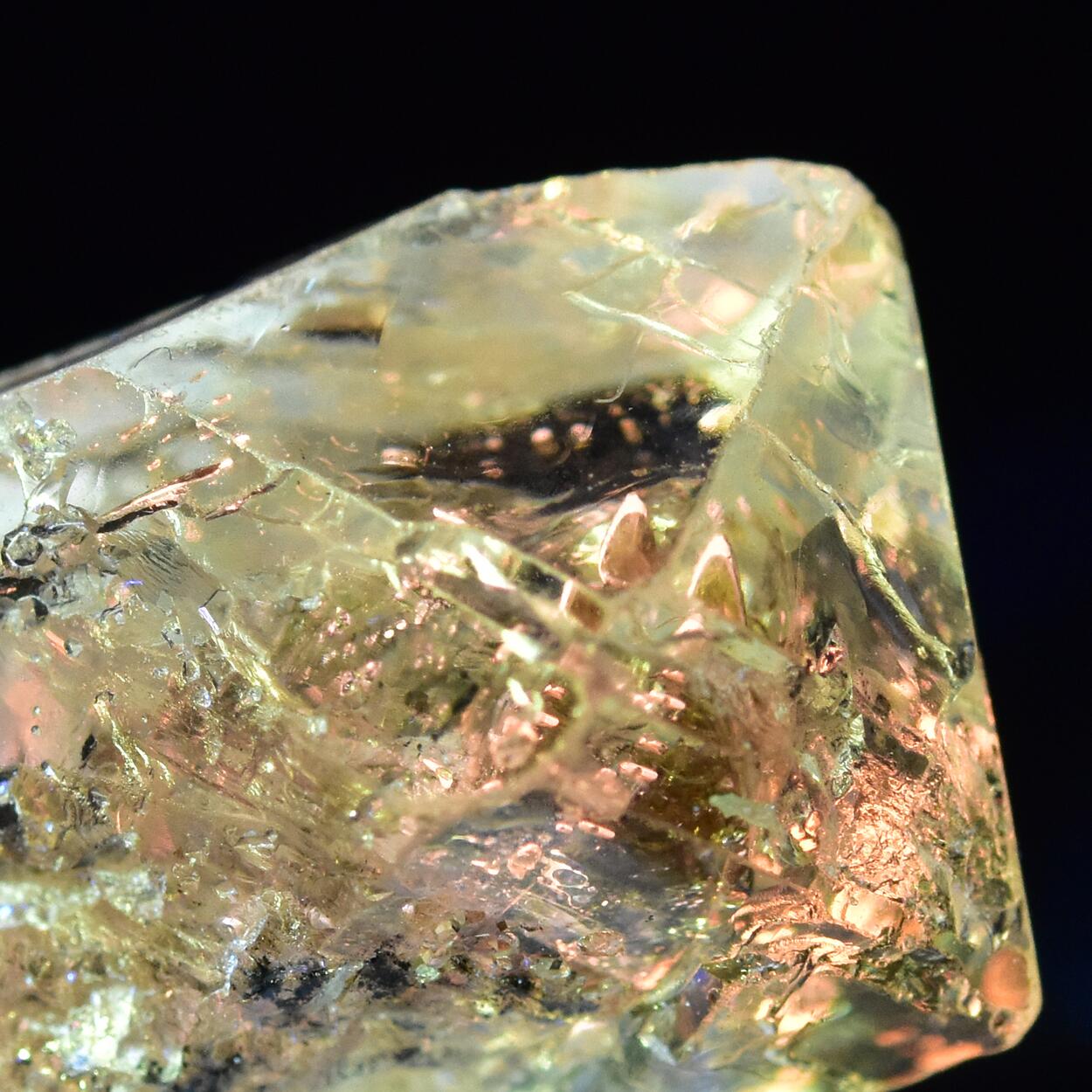 Quartz With Petroleum