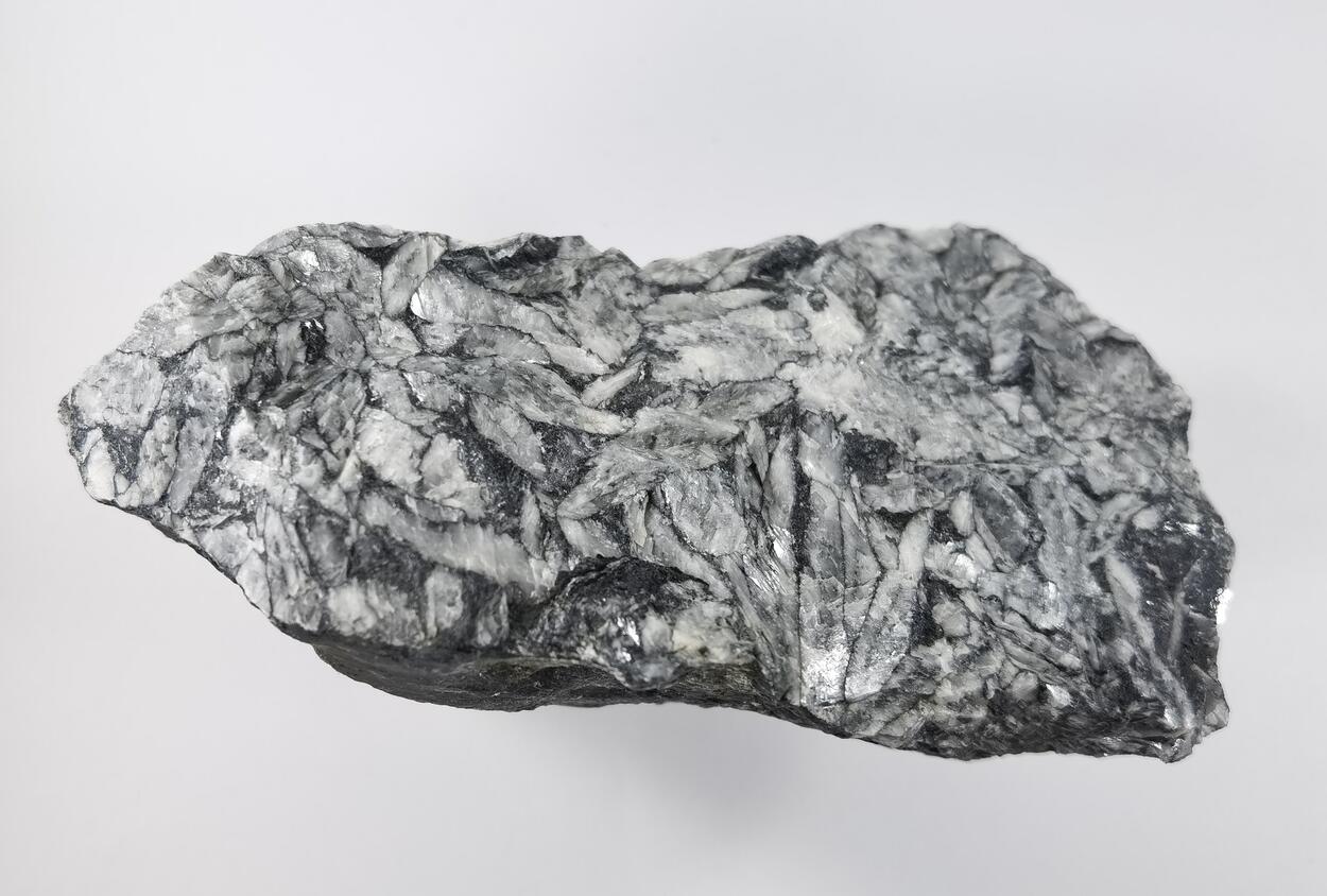 Magnesite Var Pinolite