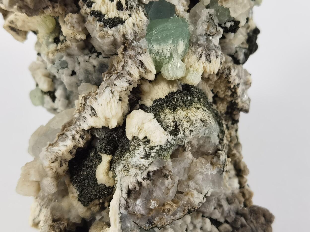 Prehnite & Calcite & Julgoldite