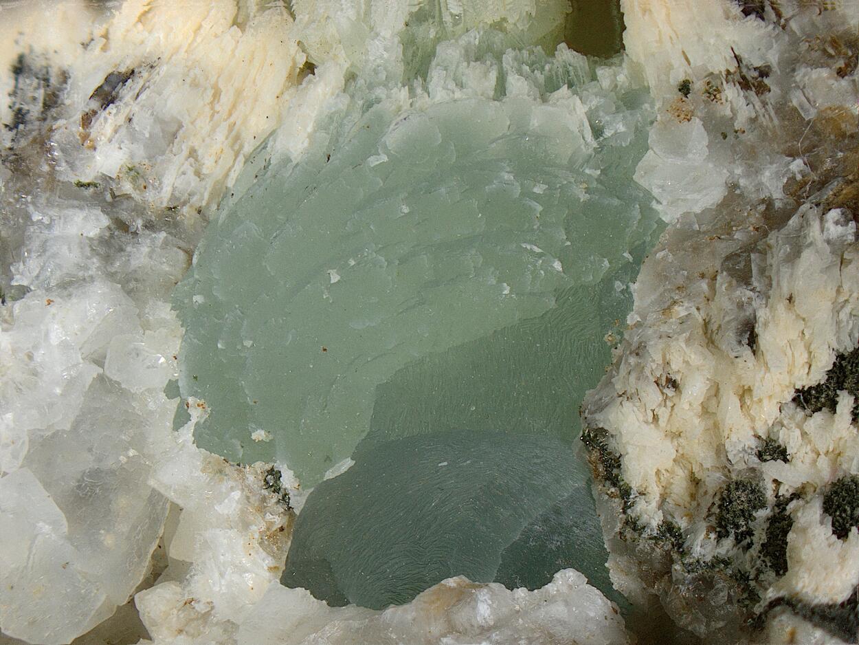 Prehnite & Calcite & Julgoldite