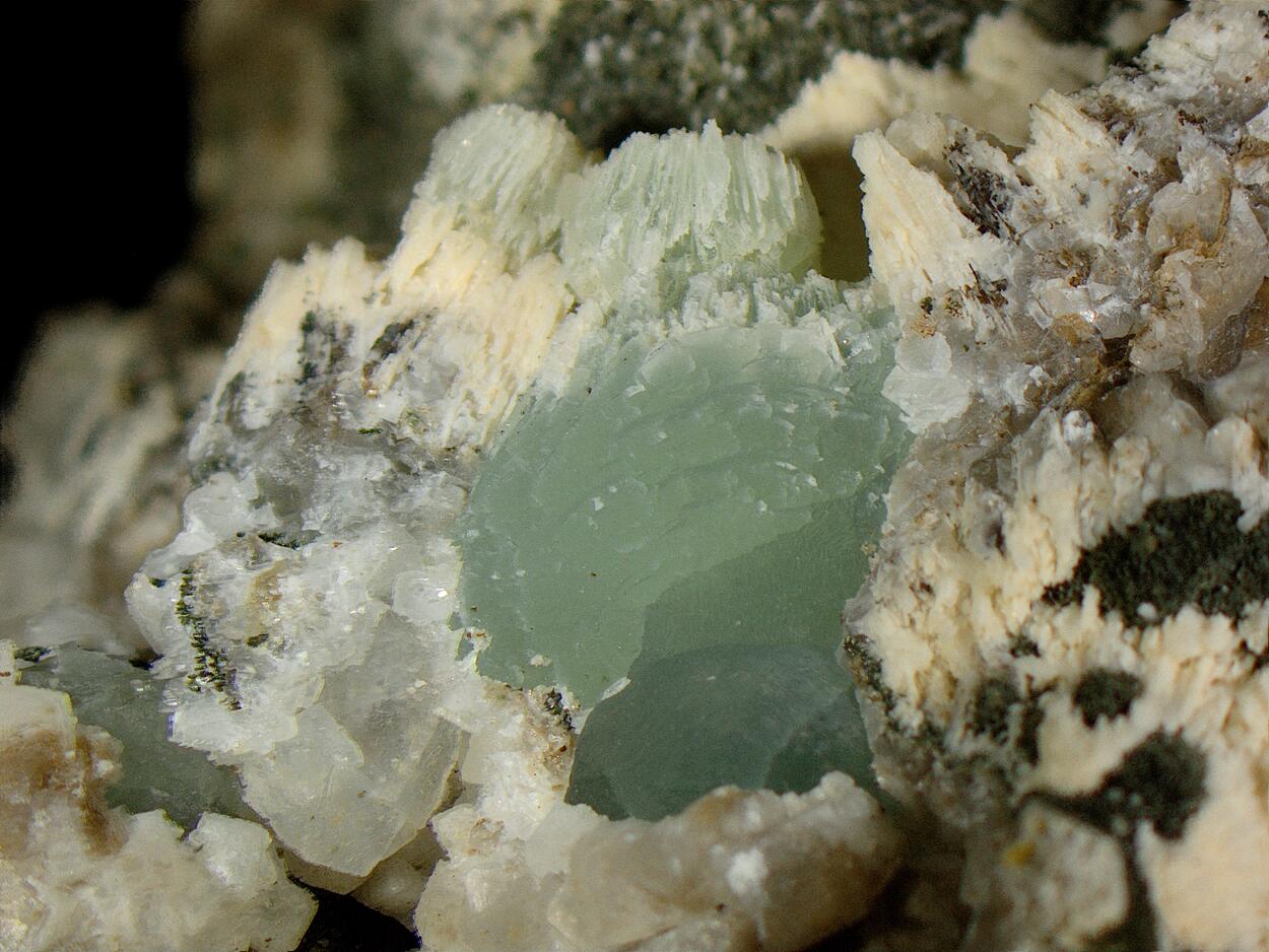 Prehnite & Calcite & Julgoldite