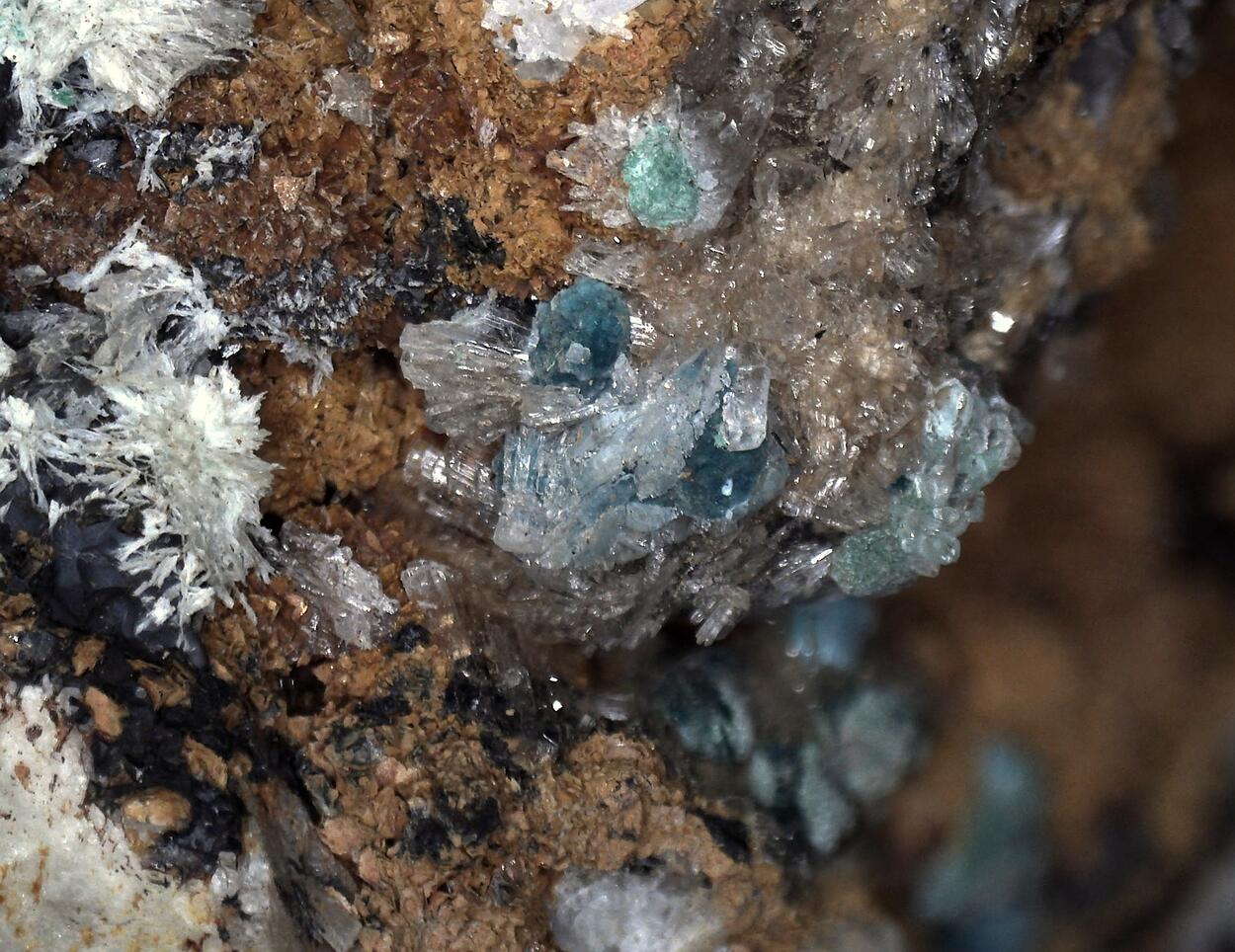 Rosasite Aurichalcite & Hemimorphite