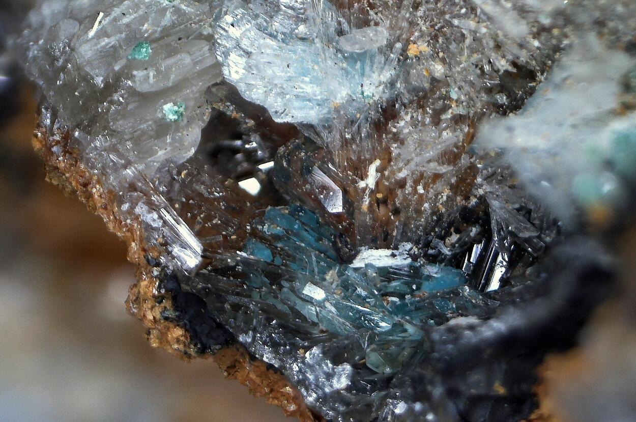 Rosasite Aurichalcite & Hemimorphite