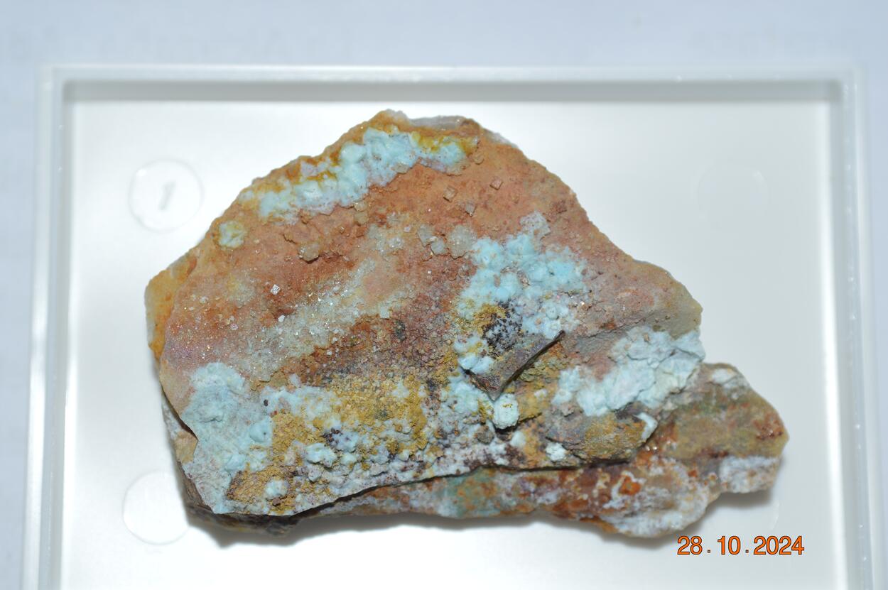 Crandallite